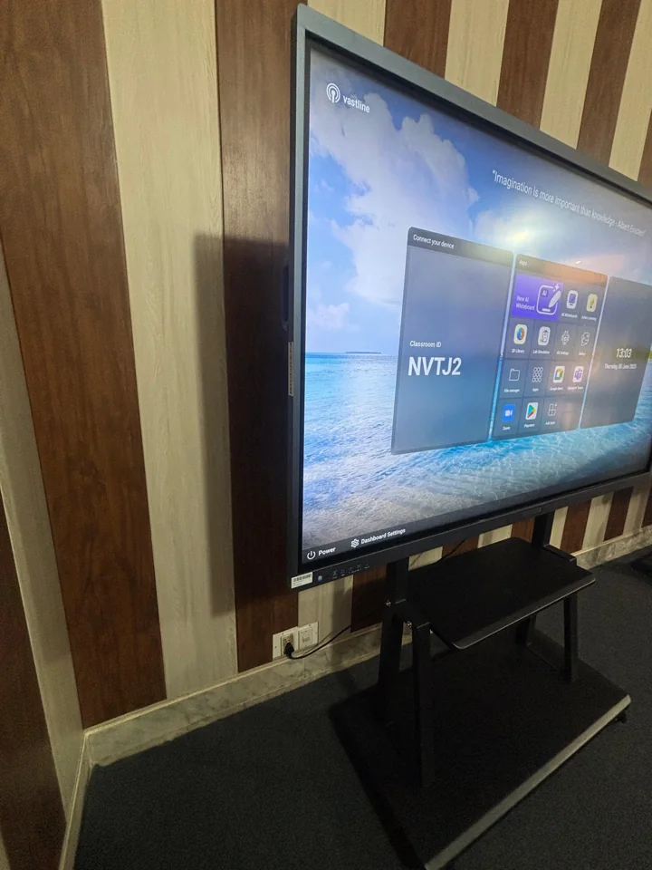 Vastline 110 inch Interactive Flat Panel